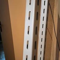 angolari di acciaio x scaffali