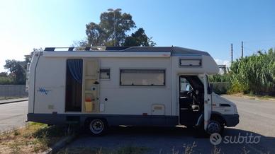 Camper Mobilvetta Icaro 6 su Iveco Daily 2.8JTD