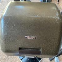 Macchina da scrivere Triumph
