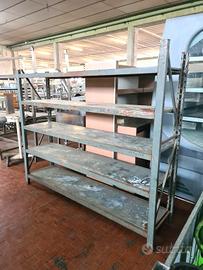 scaffalatura da magazzino usata