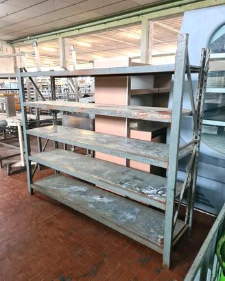 scaffalatura da magazzino usata