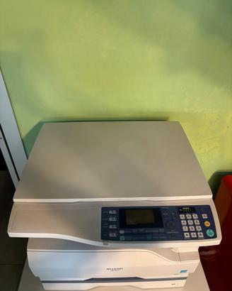 Stampante fotocopiatrice SHARP AR - M207