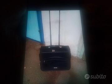 NAVIGARE TROLLEY E BORSONE CASTELNUOVO