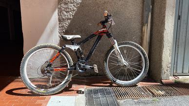 Mountain Bike bambino 8-11 anni | KONA Stinky 24”