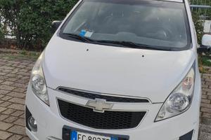 Spark Chevrolet bianca anno 2010  Neopatentati 