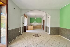 3 LOCALI A ORTA DI ATELLA
