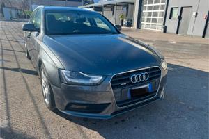 Audi  a4 2.0 TDI quattro 