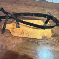 Porta prosciutto in legno e ferro battuto