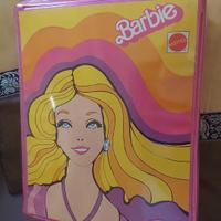 Valigetta porta abiti di Barbie