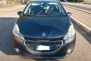 Peugeot 208 1.4 HDI 68 CV 5 porte
