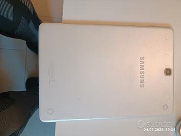 tablet Samsung in discrete condizioni 