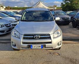 Toyota RAV 4 RAV4 2.2 D-4D 150 CV DPF Sol