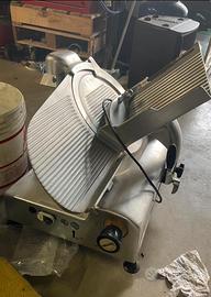 Affettatrice professionale Omas