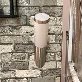 Plafoniera a parete da esterno