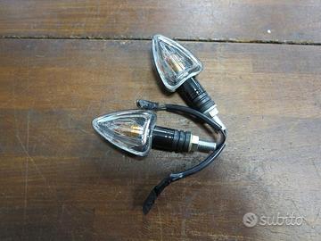 Frecce alogene per moto custom