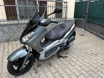 Xmax 250