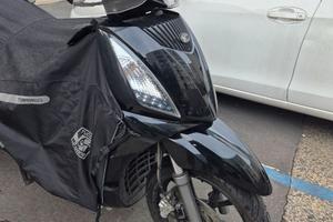 Kymco people gti 300