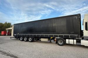 Semirimorchio centinato Schmitz anno 2016