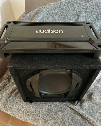 Kit radio, amplificatore e subwoofer Alpine