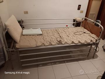 Letto degenza manuale con materasso antidecubito