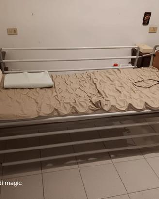 Letto degenza manuale con materasso antidecubito
