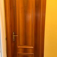 Porta legno massiccio