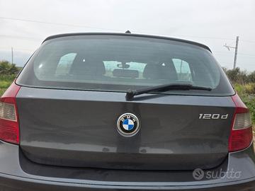 cofano bmw serie 1