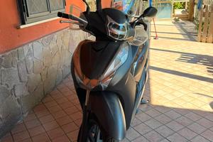 Sh 300i