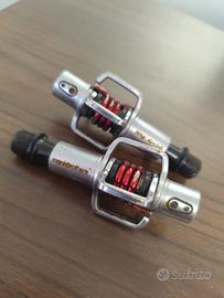 Pedali crank brothers egg bici corsa mtb