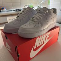 Scarpe NIKE AIR FORCE 1 - 44 - NUOVE