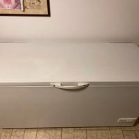 Congelatore a pozzetto