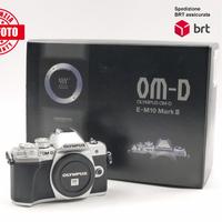 Olympus OM-D E-M10 III