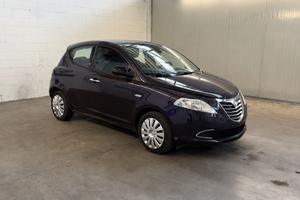 Lancia Ypsilon 1.2 69 CV Unyca