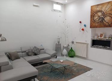appartamento semindipendente centro brindisi 