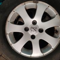 195 65 r15 4 pneumatici 4stagio su cerchio in lega