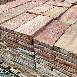 Tavelle da 12 x 25 x 3 sono  1500 pezzi a 1 €/pz