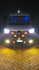 Renault master