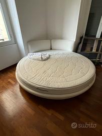 Letto matrimoniale rotondo