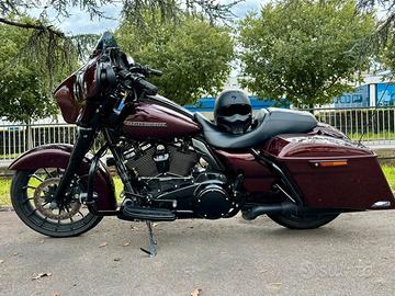 Street Glide
