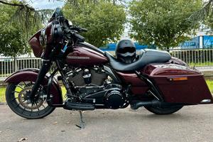 Street Glide