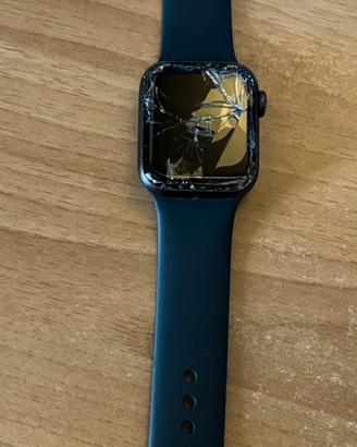 Apple Watch SE