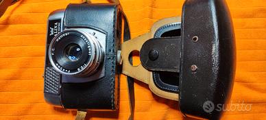 macchina fotografica HALINA