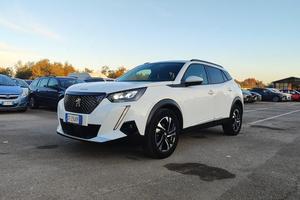 Peugeot 2008 PureTech 100 S&S Allure Pack