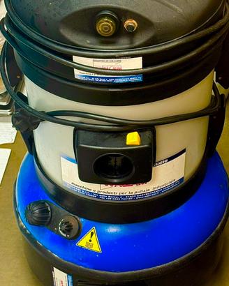 Generatore vapore/aspiratore tecnovap