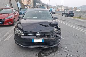 VOLKSWAGEN GOLF VII 1.6 TDI HIGHLINE