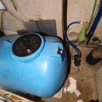 cisterna più pompa come nuova.......!!!!