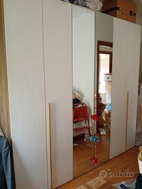 Armadio a 6 ante Mondo convenienza 