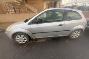 Utilitarie economiche vari modelli marcianti