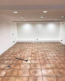 Ufficio Locale C2 / Show-room