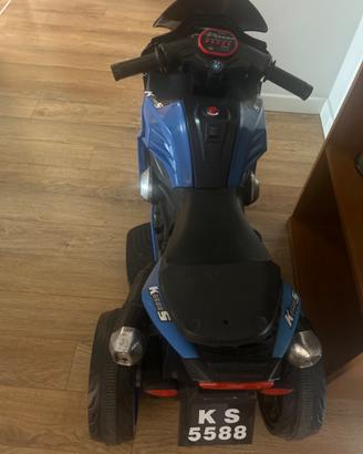 Moto elettrica da bambino